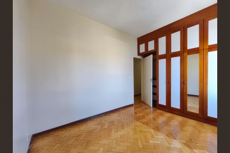 Apartamento para alugar com 107m², 3 quartos e 1 vaga Apartamento para alugar com 107m², 3 quartos e 1 vagaQuarto 1