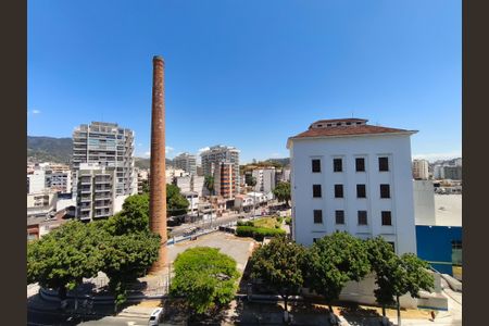 Apartamento para alugar com 107m², 3 quartos e 1 vaga Apartamento para alugar com 107m², 3 quartos e 1 vagaVista do Quarto 3