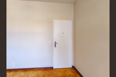 Apartamento para alugar com 107m², 3 quartos e 1 vaga Apartamento para alugar com 107m², 3 quartos e 1 vagaEntrada