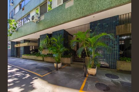 Apartamento para alugar com 107m², 3 quartos e 1 vaga Apartamento para alugar com 107m², 3 quartos e 1 vagaFachada e portaria