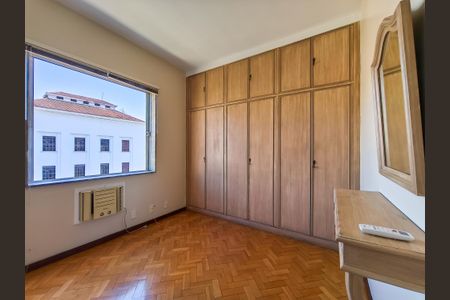 Apartamento para alugar com 107m², 3 quartos e 1 vaga Apartamento para alugar com 107m², 3 quartos e 1 vagaQuarto 2