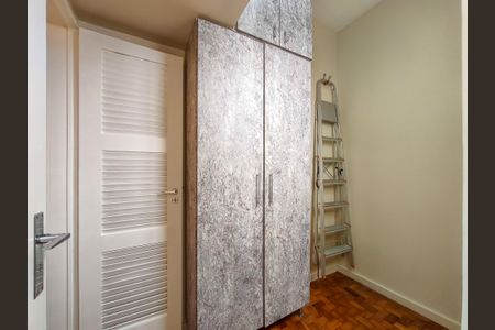 Apartamento para alugar com 107m², 3 quartos e 1 vaga Apartamento para alugar com 107m², 3 quartos e 1 vagaQuarto de Serviço