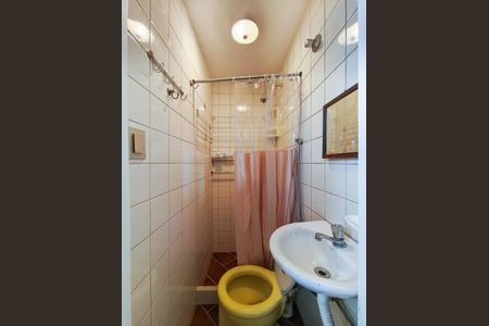 Apartamento para alugar com 107m², 3 quartos e 1 vaga Apartamento para alugar com 107m², 3 quartos e 1 vagaBanheiro de serviço