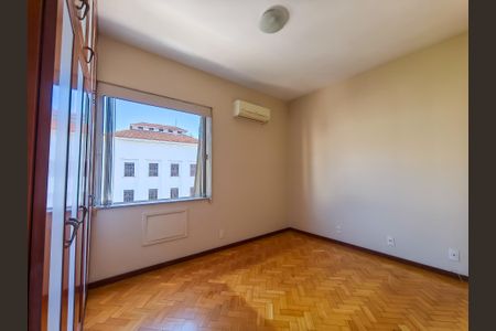 Apartamento para alugar com 107m², 3 quartos e 1 vaga Apartamento para alugar com 107m², 3 quartos e 1 vagaQuarto 1