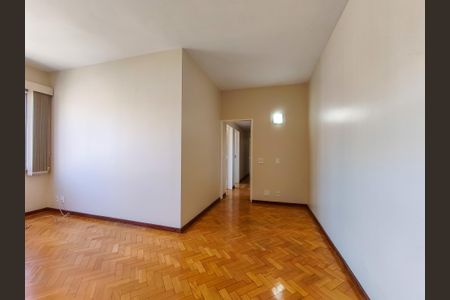 Apartamento para alugar com 107m², 3 quartos e 1 vaga Apartamento para alugar com 107m², 3 quartos e 1 vagaSala