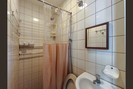 Apartamento para alugar com 107m², 3 quartos e 1 vaga Apartamento para alugar com 107m², 3 quartos e 1 vagaBanheiro de serviço