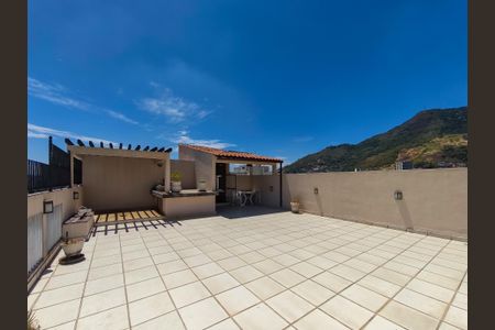 Apartamento para alugar com 107m², 3 quartos e 1 vaga Apartamento para alugar com 107m², 3 quartos e 1 vagaTerraço