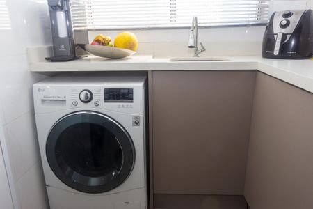 Apartamento para alugar com 71m², 3 quartos e 1 vagaCozinha e Área de Serviço