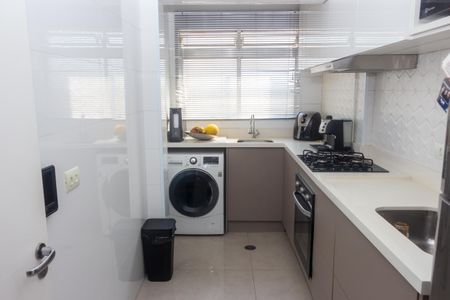 Apartamento para alugar com 71m², 3 quartos e 1 vagaCozinha e Área de Serviço