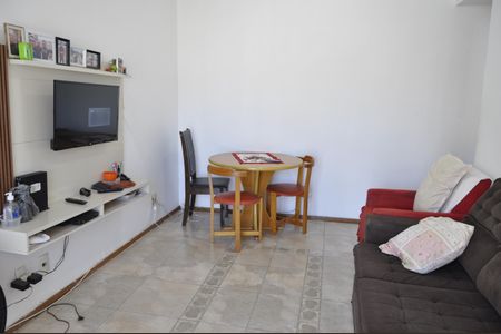 Apartamento para alugar com 58m², 1 quarto e 1 vagaSala