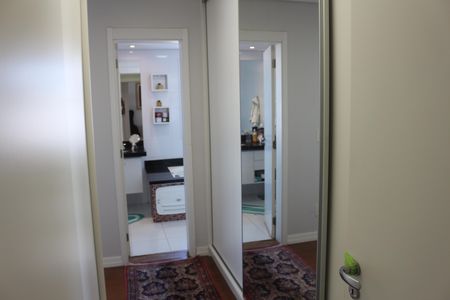 Apartamento à venda com 150m², 3 quartos e 3 vagasCloset da suíte 1