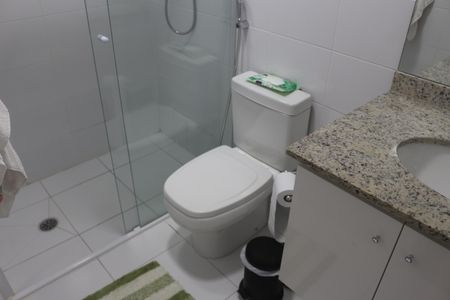 Apartamento à venda com 150m², 3 quartos e 3 vagasBanheiro da Suíte 2