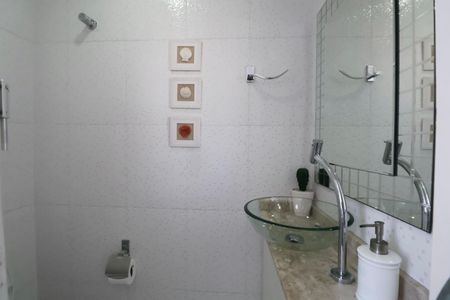 Apartamento para alugar com 78m², 2 quartos e 1 vaga Apartamento para alugar com 78m², 2 quartos e 1 vagaBanheiro de serviço