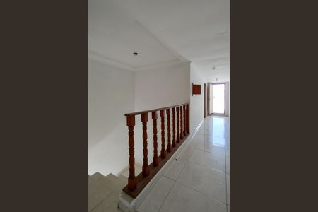 Apartamento para alugar com 232m², 4 quartos e 1 vagaHall da escada