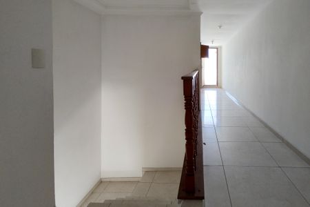 Apartamento para alugar com 232m², 4 quartos e 1 vagaHall da escada