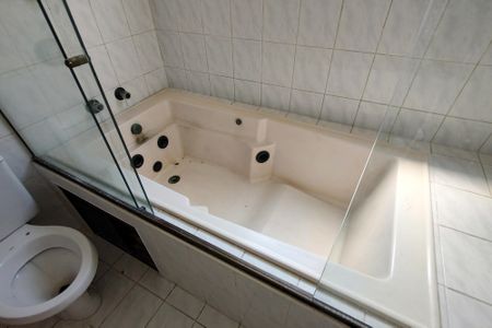 Apartamento para alugar com 232m², 4 quartos e 1 vagaBanheiro da Suíte