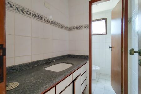 Apartamento para alugar com 232m², 4 quartos e 1 vagaBanheiro 1