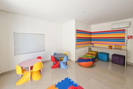 Apartamento para alugar com 110m², 3 quartos e 2 vagas Apartamento para alugar com 110m², 3 quartos e 2 vagasÁrea de Lazer