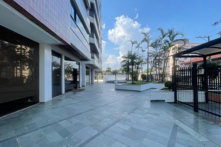 Apartamento à venda com 143m², 3 quartos e 2 vagasÁrea comum - Pátio