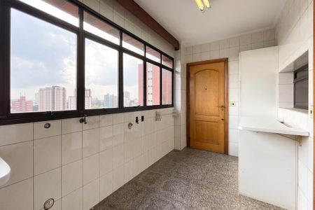 Apartamento à venda com 143m², 3 quartos e 2 vagasÁrea de Serviço