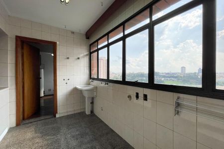 Apartamento à venda com 143m², 3 quartos e 2 vagasÁrea de Serviço