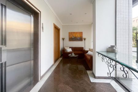 Apartamento à venda com 143m², 3 quartos e 2 vagasÁrea comum - Hall