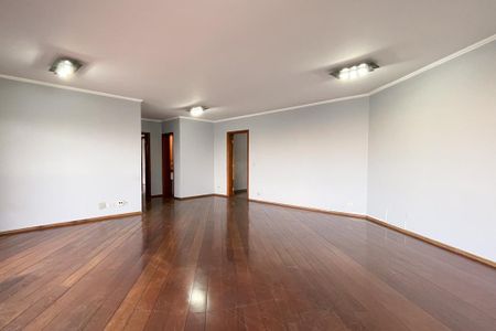 Apartamento à venda com 143m², 3 quartos e 2 vagasSala