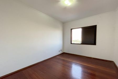 Apartamento à venda com 143m², 3 quartos e 2 vagasQuarto 1