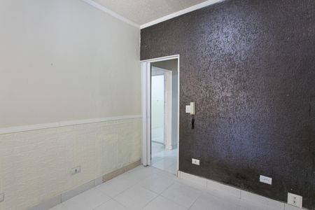 Casa para alugar com 90m², 2 quartos e 2 vagasQuarto 1