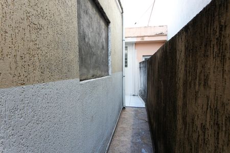 Casa para alugar com 90m², 2 quartos e 2 vagasCorredor