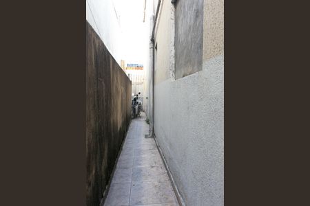 Casa para alugar com 90m², 2 quartos e 2 vagasCorredor