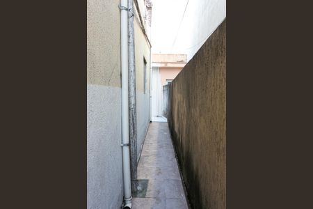 Casa para alugar com 90m², 2 quartos e 2 vagasCorredor