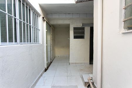 Casa para alugar com 90m², 2 quartos e 2 vagasQuintal