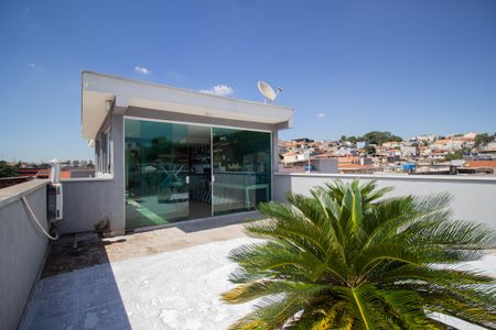 Casa à venda com 271m², 3 quartos e 6 vagasTerraço