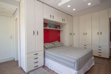 Casa à venda com 271m², 3 quartos e 6 vagasQuarto 1 - Suíte