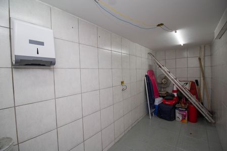 Casa à venda com 271m², 3 quartos e 6 vagasQuarto de Serviço