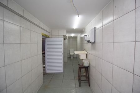 Casa à venda com 271m², 3 quartos e 6 vagasQuarto de Serviço