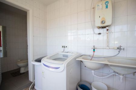 Casa à venda com 271m², 3 quartos e 6 vagasÁrea de Serviço