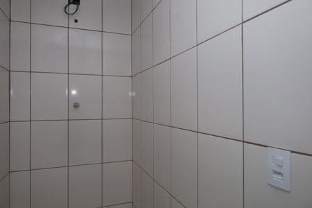 Casa de condomínio para alugar com 40m², 1 quarto e sem vagaBanheiro