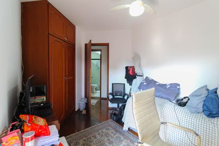 Apartamento à venda com 122m², 3 quartos e 2 vagasQuarto 2