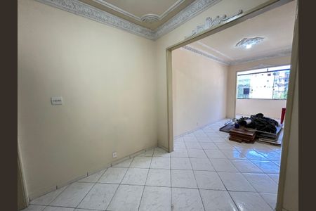 Apartamento à venda com 69m², 3 quartos e 1 vagaSala