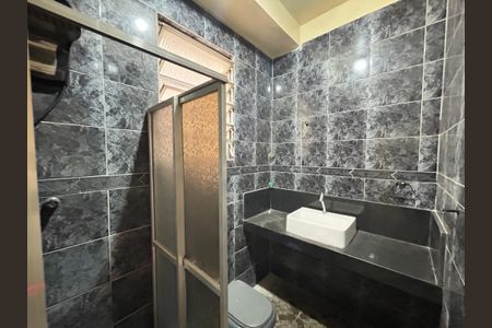 Apartamento à venda com 69m², 3 quartos e 1 vagaBanheiro