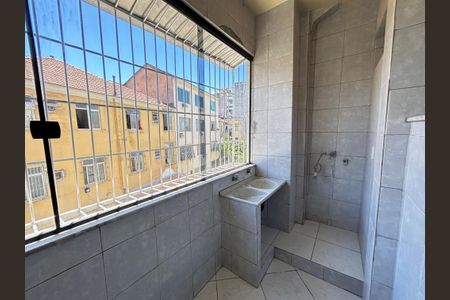 Apartamento à venda com 69m², 3 quartos e 1 vagaÁrea de Serviço
