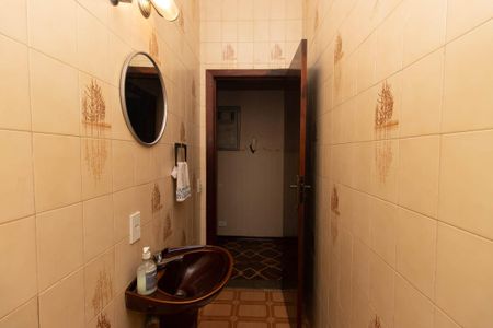 Casa para alugar com 220m², 3 quartos e 2 vagas Casa para alugar com 220m², 3 quartos e 2 vagasLavabo