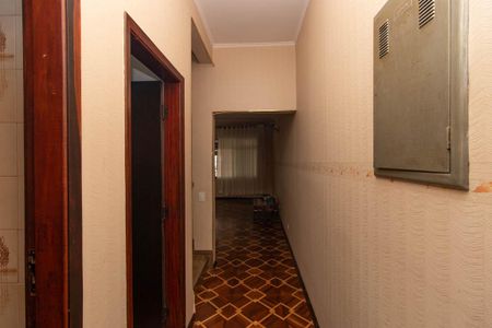 Casa para alugar com 220m², 3 quartos e 2 vagas Casa para alugar com 220m², 3 quartos e 2 vagasCorredor