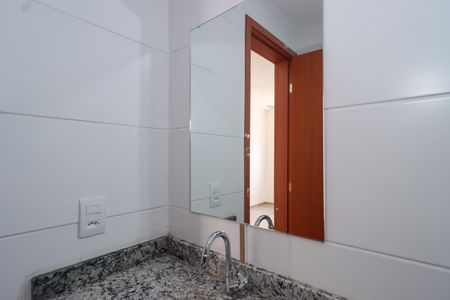 Apartamento para alugar com 40m², 2 quartos e 1 vaga Apartamento para alugar com 40m², 2 quartos e 1 vagaBanheiro