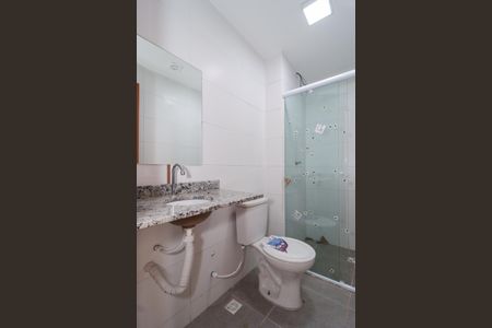 Apartamento para alugar com 40m², 2 quartos e 1 vaga Apartamento para alugar com 40m², 2 quartos e 1 vagaBanheiro