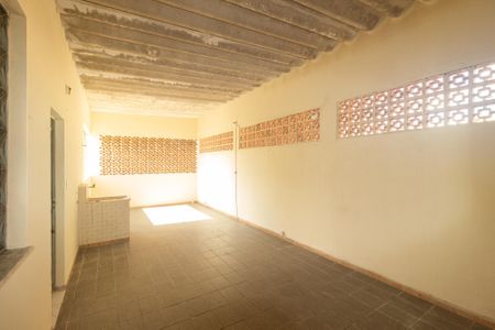 Apartamento para alugar com 70m², 2 quartos e 1 vaga Apartamento para alugar com 70m², 2 quartos e 1 vagaÁrea de Serviço