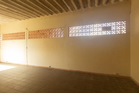 Apartamento para alugar com 70m², 2 quartos e 1 vaga Apartamento para alugar com 70m², 2 quartos e 1 vagaVista do Quarto 2