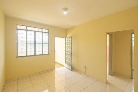Apartamento para alugar com 70m², 2 quartos e 1 vagaSala